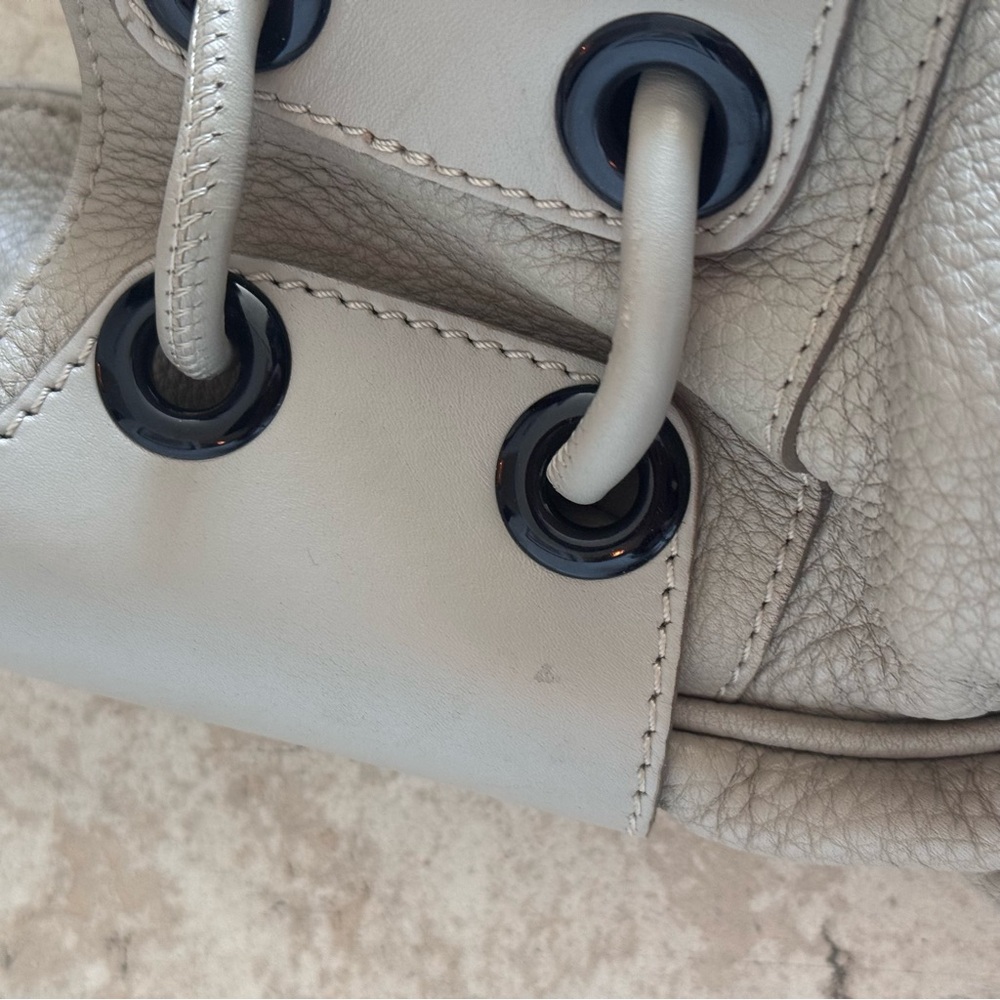 BURBERRY PRORSUM WARRIOR BAG Large Beige With Black Hardware Excellent Condition - Picture 4 of 14